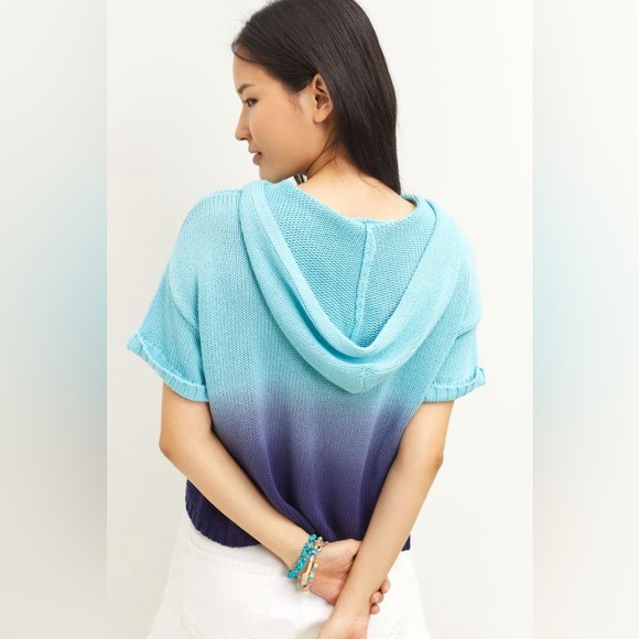 Anthropologie 525 America Blue Ombre Knit Short Sleeve Cropped Hoodie Sweater M - Picture 3 of 12